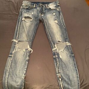 MNML ripped jeans